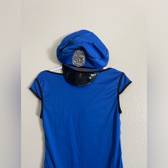 Captain Cuff Me - Picture 5 of 12